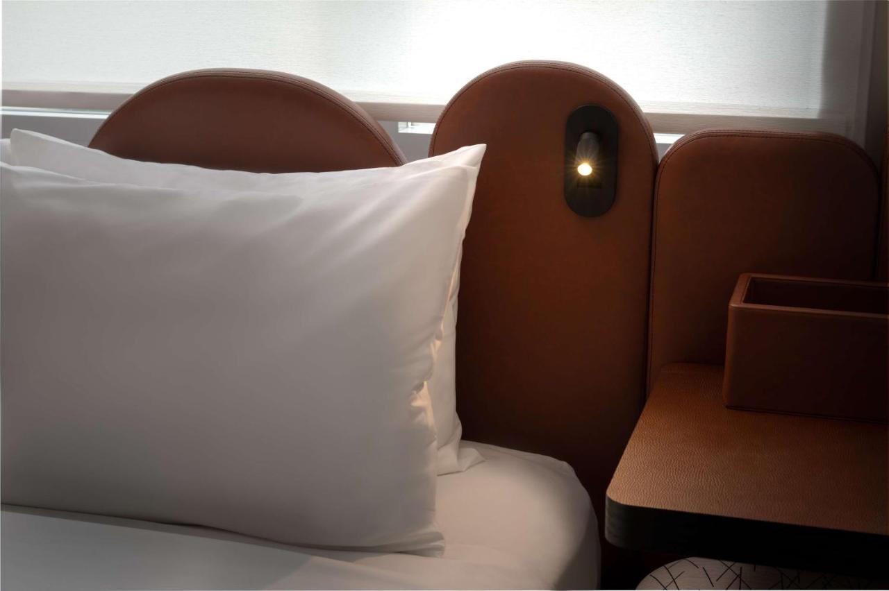 Motto By Hilton New York City Times Square מראה חיצוני תמונה